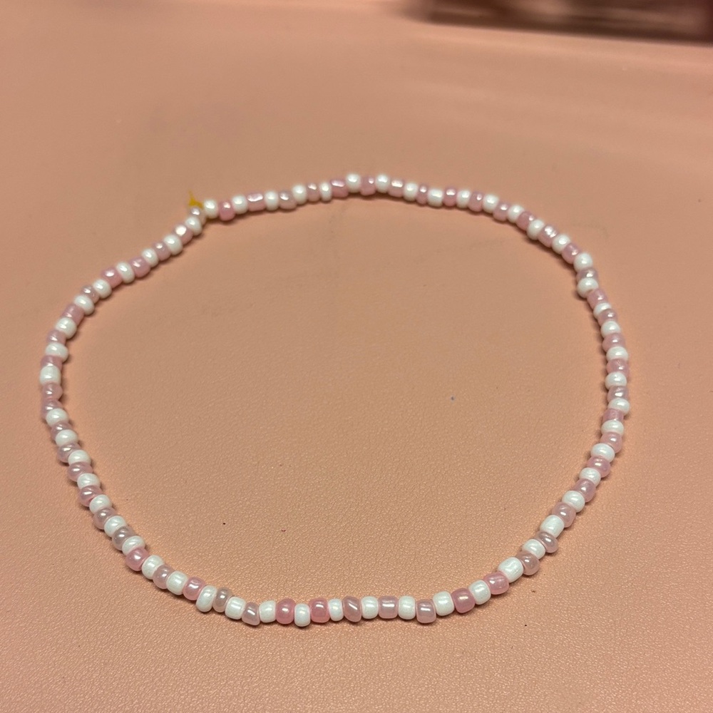 Elegant Pink and White Beaded Necklace